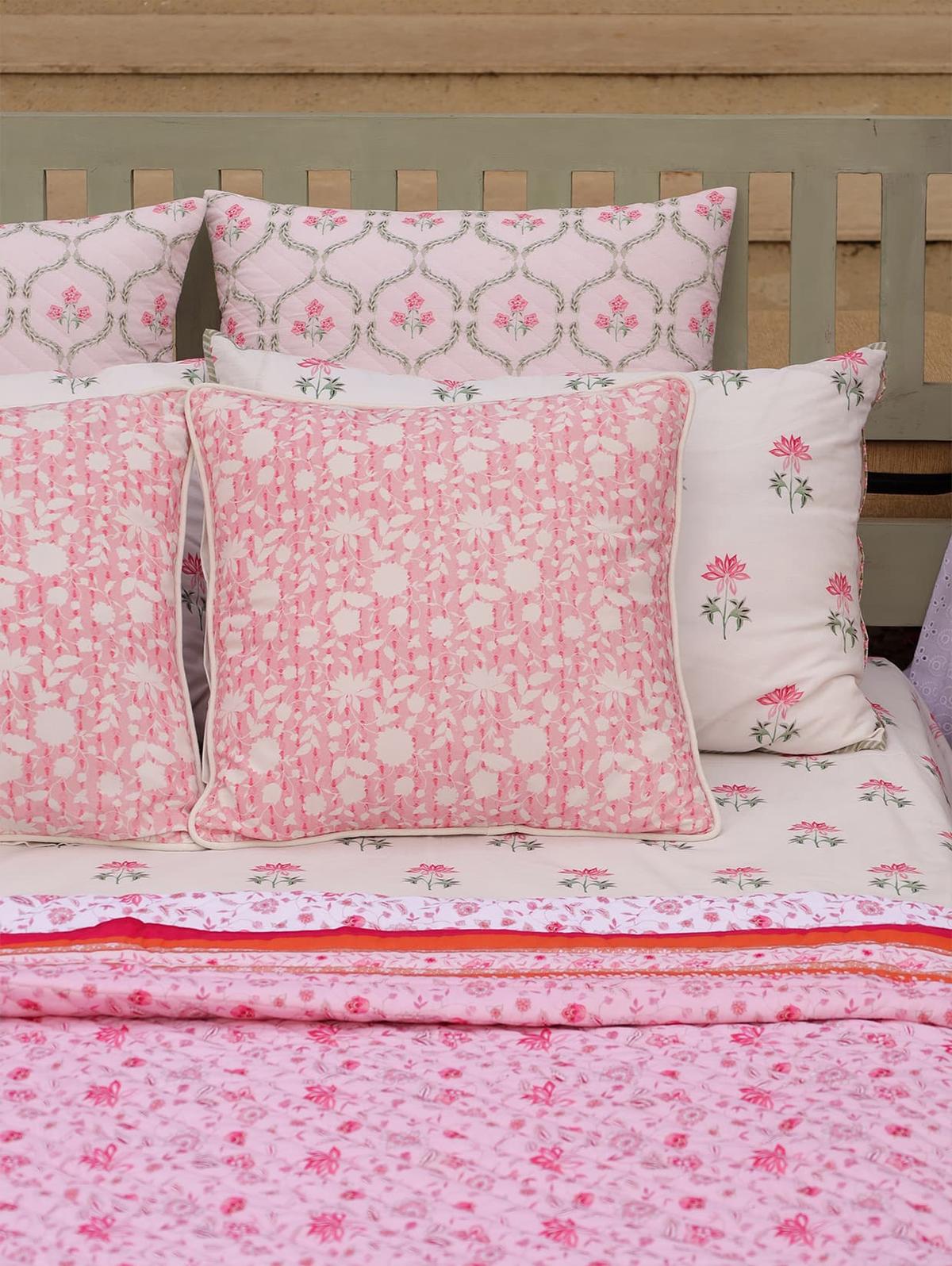 Zahra Mulmul Quilted Sham (Set of 2)